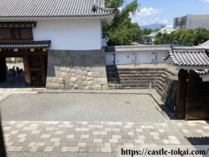 Inner-Masugata von Higashi-Gomon (Tor) der Burg Sunpu