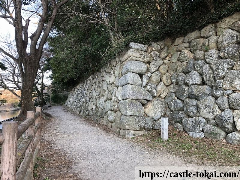 Mantelmauer der Burg Yoshida